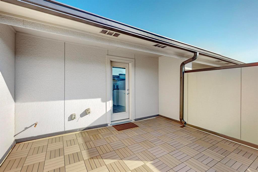 638 Dalton Lane, #802, Irving, TX 75039