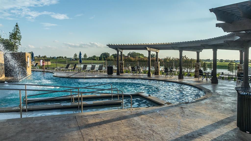 2721 Genuine Risk Court, Celina, TX 75009