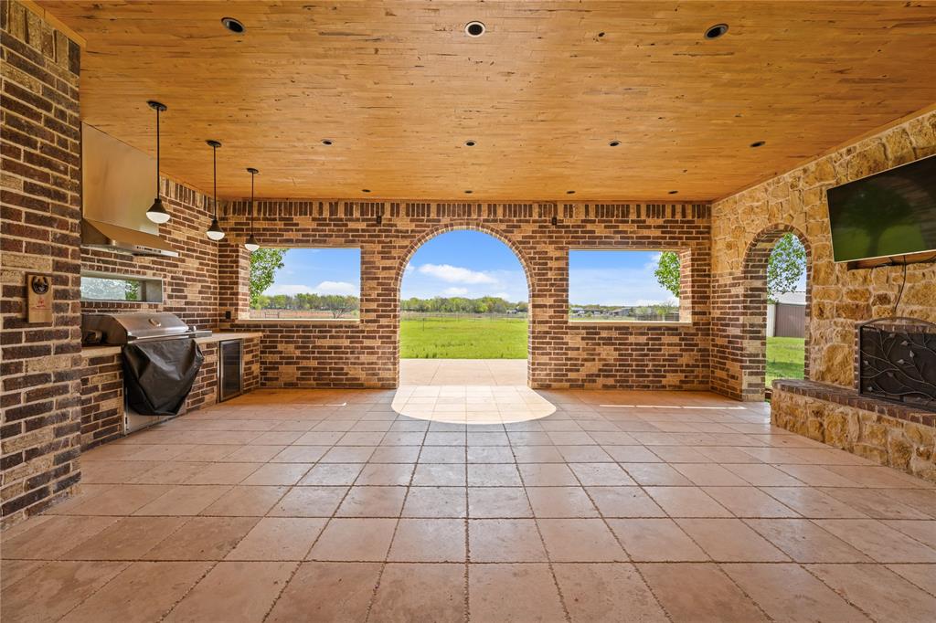 7754 County Road 275, Terrell, TX 75160
