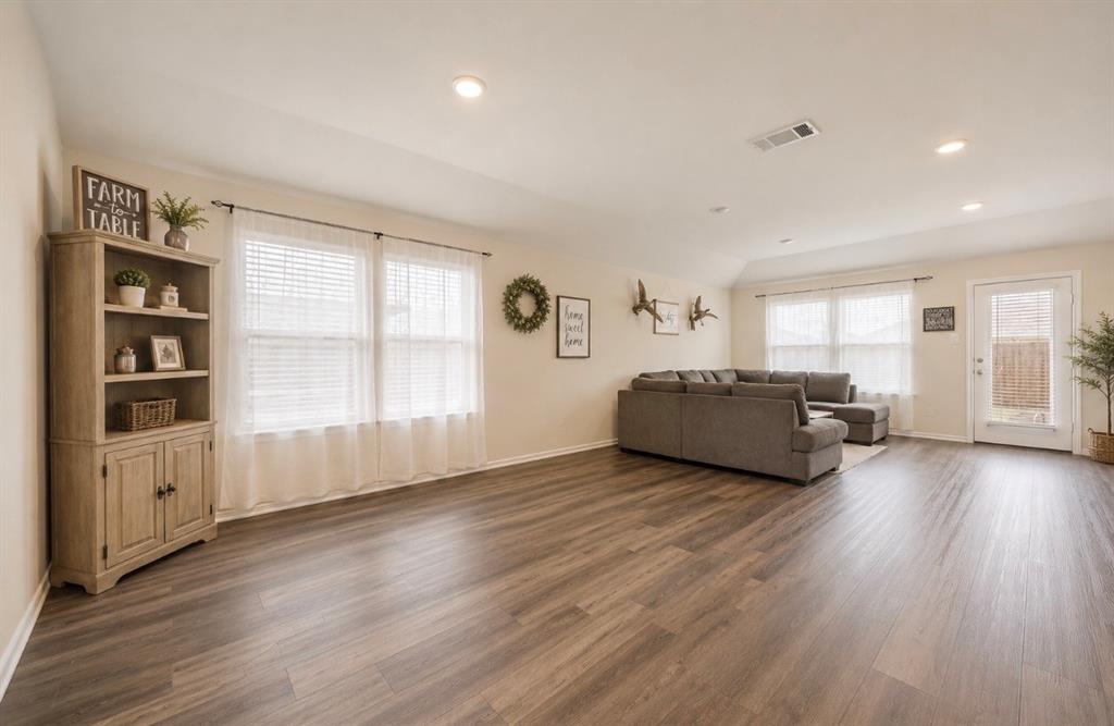 312 Silo Circle, Josephine, TX 75189