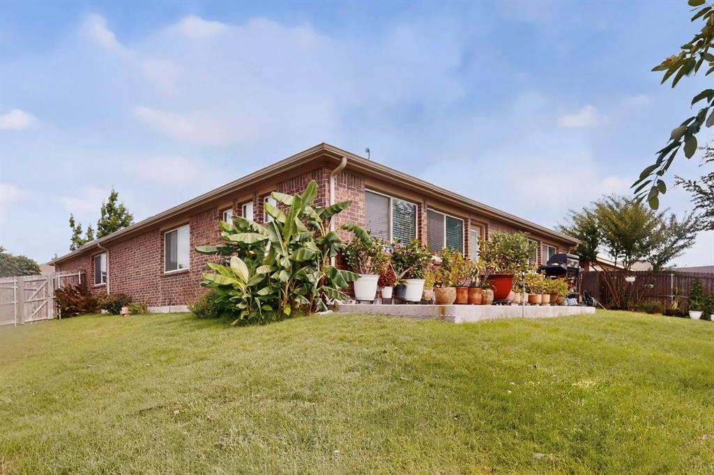 698 Langdon Street, Lavon, TX 75166 698 Langdon Street, Lavon, TX 75166