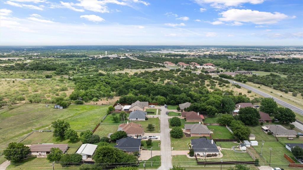 1904 Lazy Court, Granbury, TX 76048