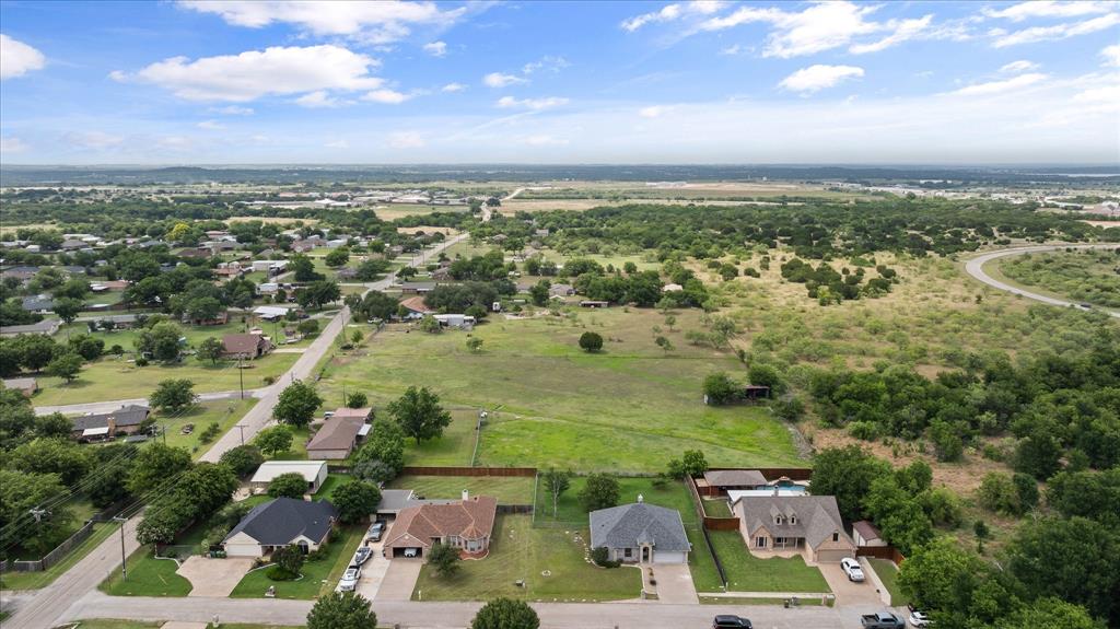 1904 Lazy Court, Granbury, TX 76048