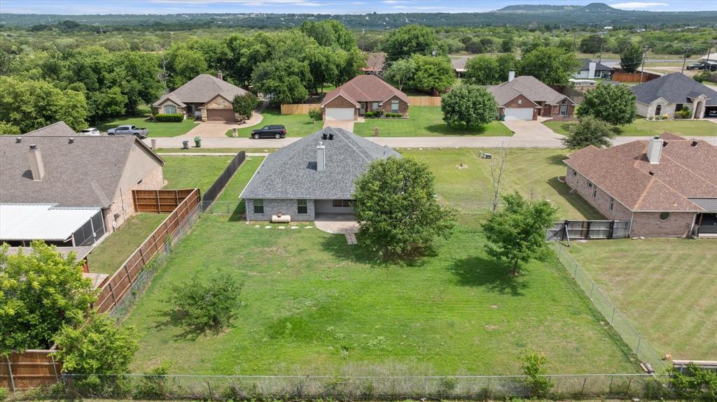 1904 Lazy Court, Granbury, TX 76048