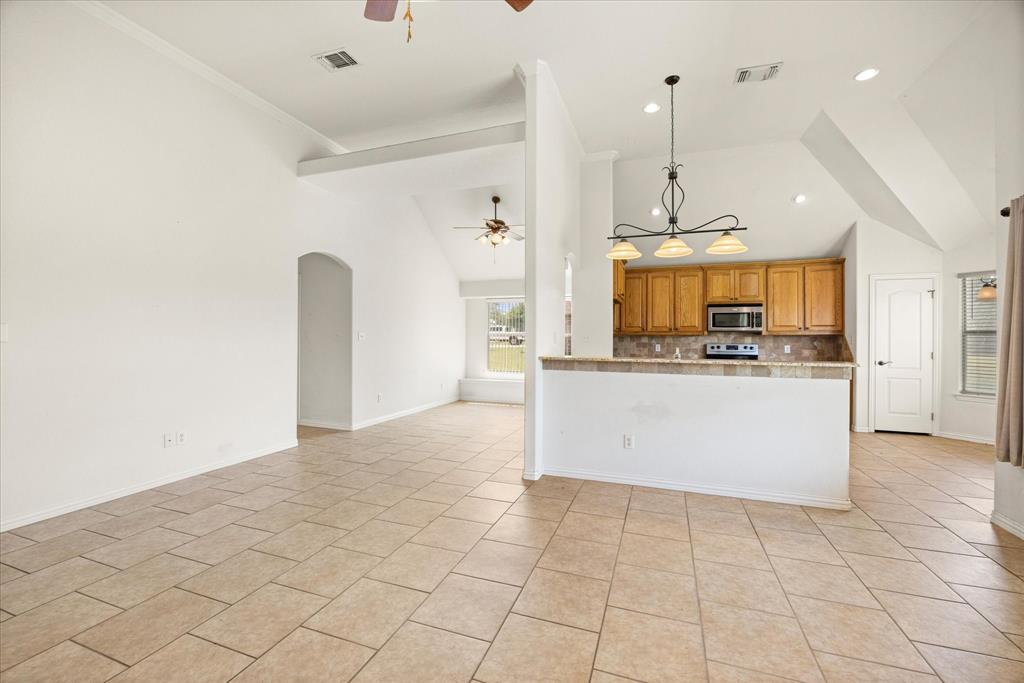 1904 Lazy Court, Granbury, TX 76048