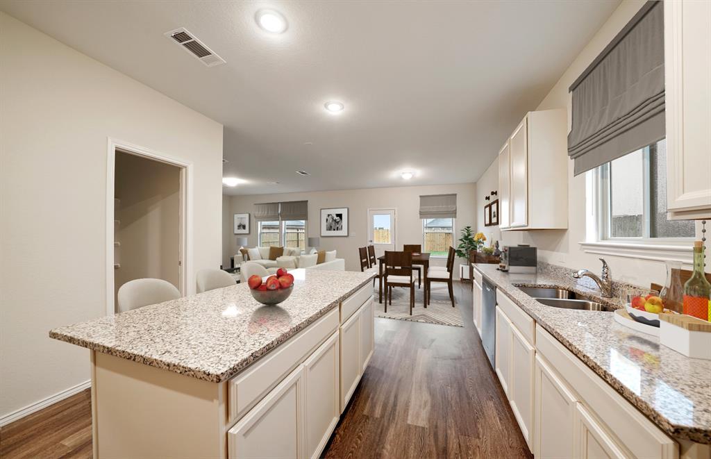 *Model Representation - Spacious kitchen with eat-in bartop island