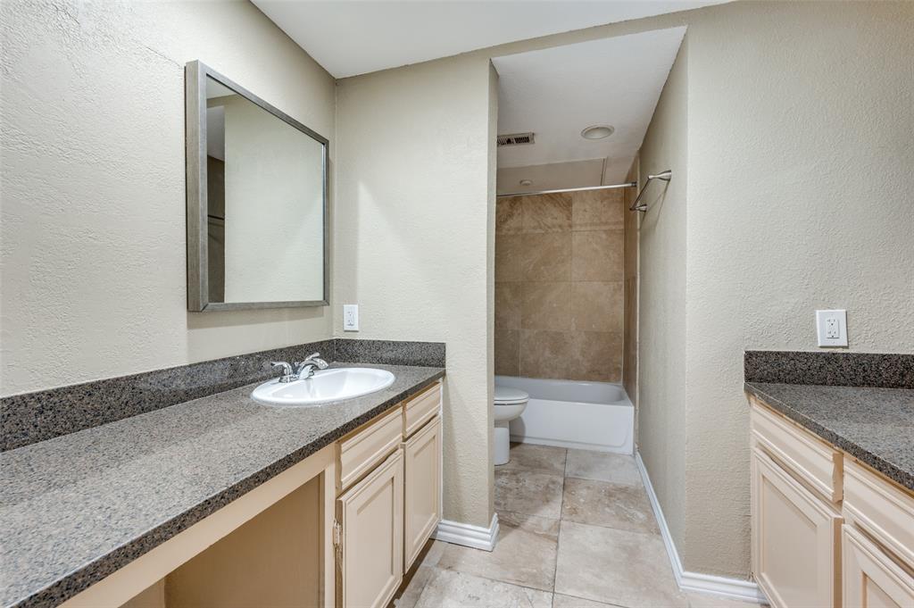 8560 Park Lane, #75, Dallas, TX 75231