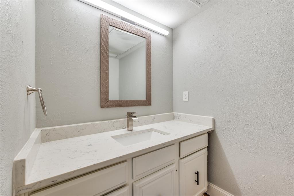 8560 Park Lane, #75, Dallas, TX 75231