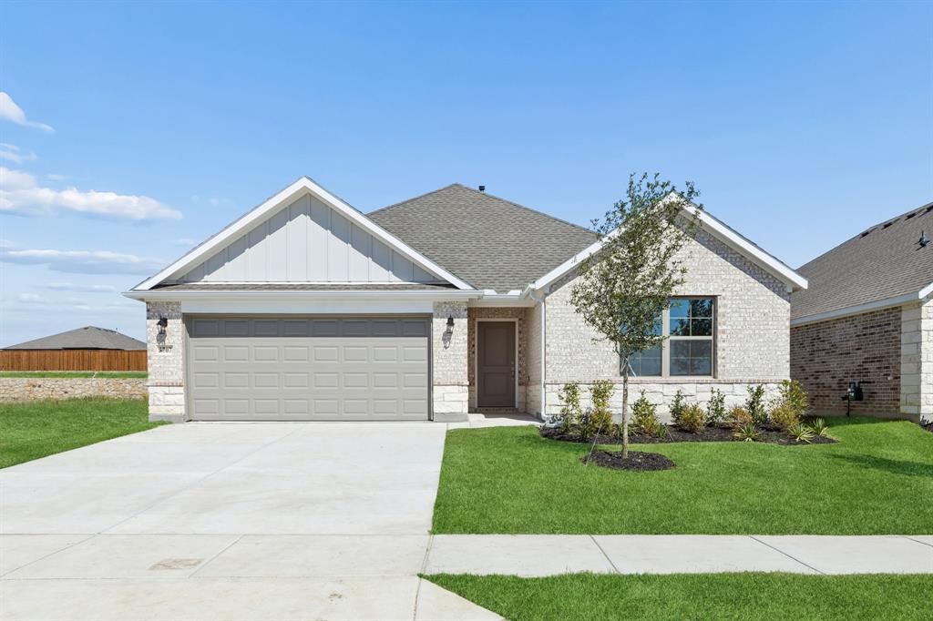 1-3707Brewster_001