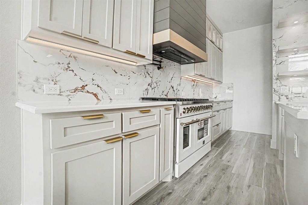 2506 Gross Road, Dallas, TX 75228