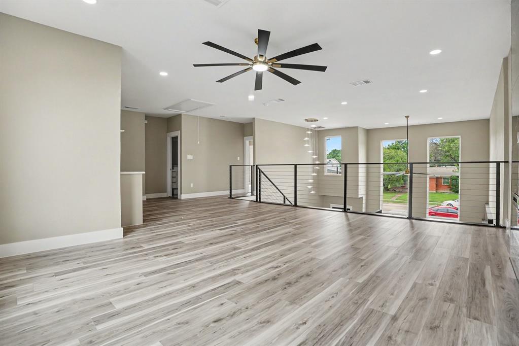2506 Gross Road, Dallas, TX 75228