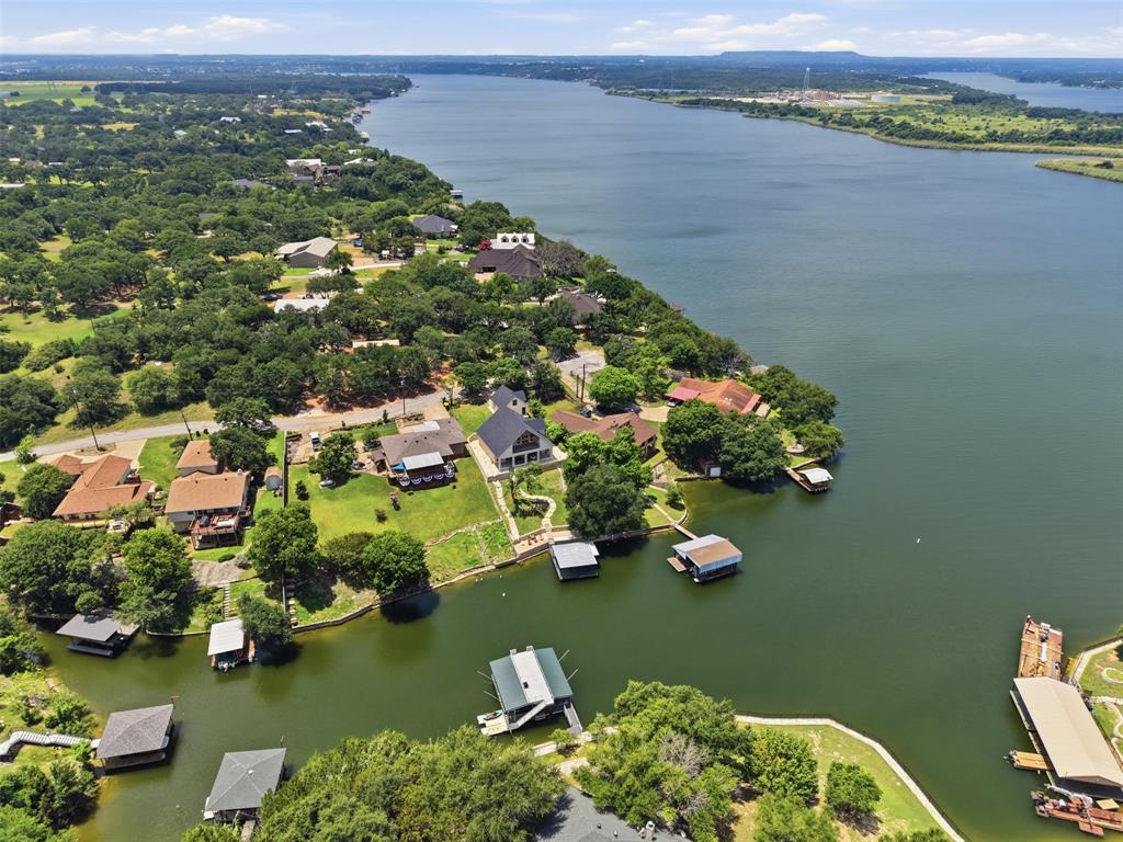 6107 Grande Cove Court, Granbury, TX 76049