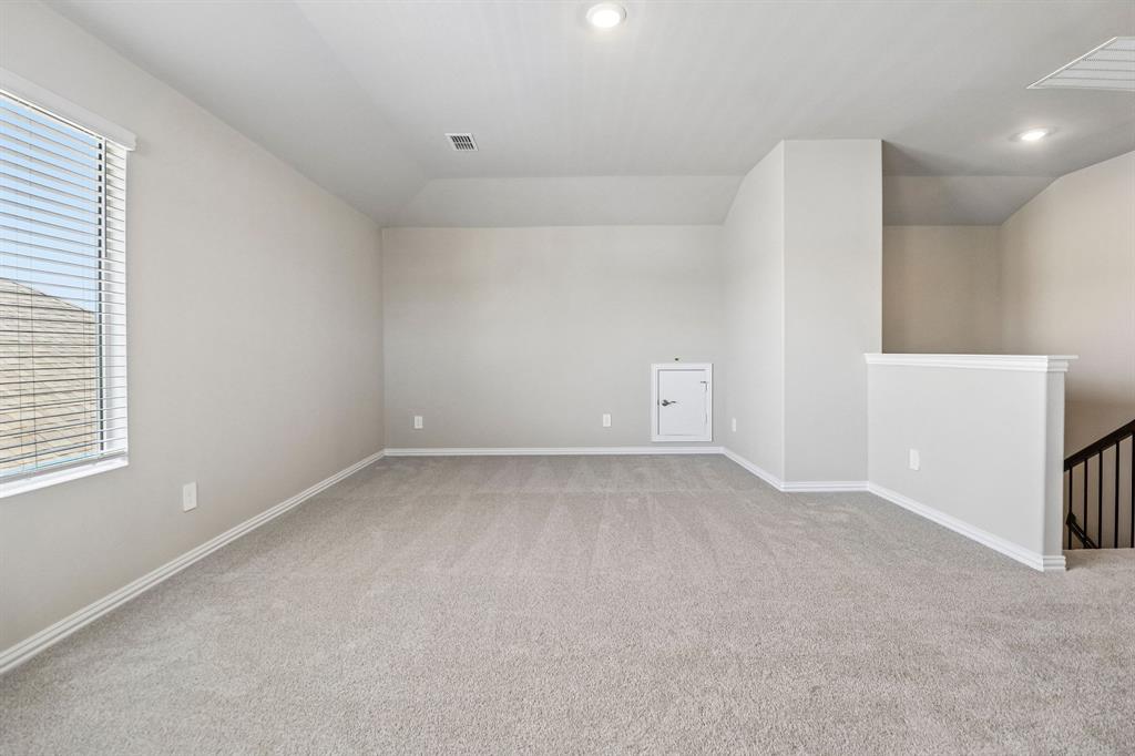 Photo is not of the actual home, but is an inspirational photo of builder’s model home and may depict options, furnishings, and/or decorator features that are not included.