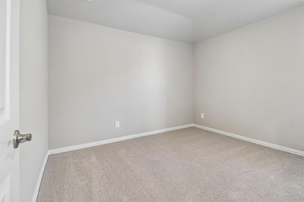 Photo is not of the actual home, but is an inspirational photo of builder’s model home and may depict options, furnishings, and/or decorator features that are not included.