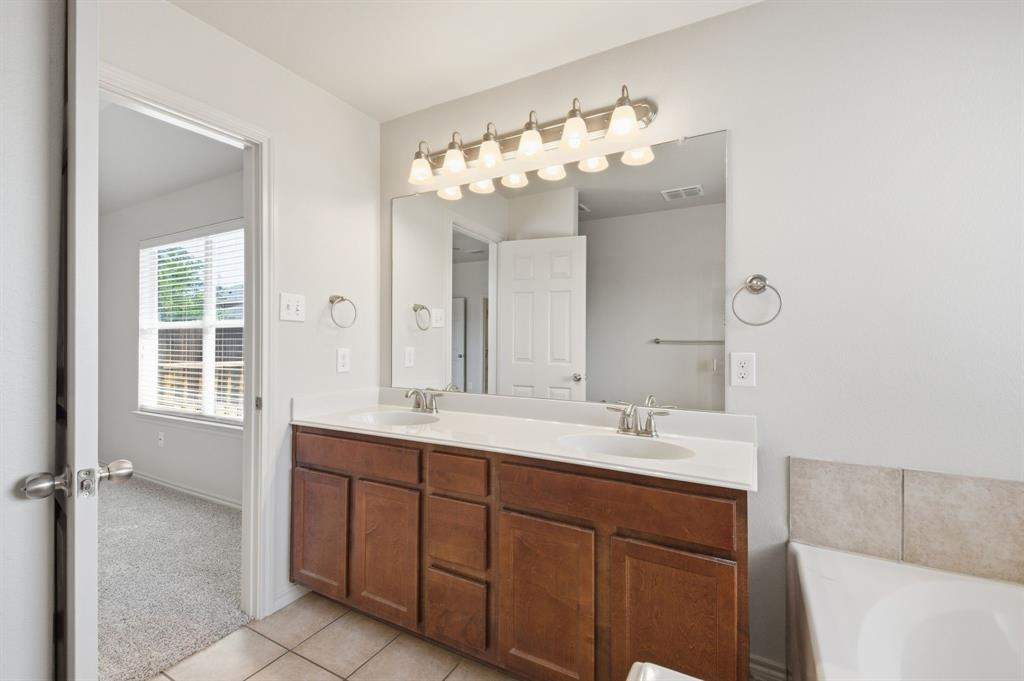 3037 Winding Meadow Trail, Princeton, TX 75407