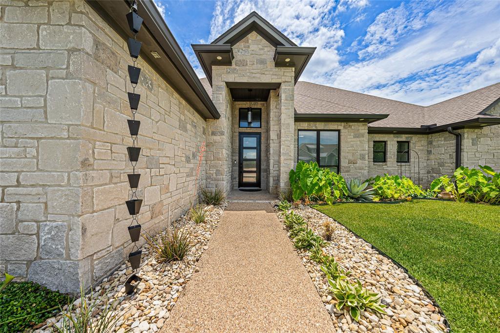 104 Chalet Lane, Waco, TX 76712