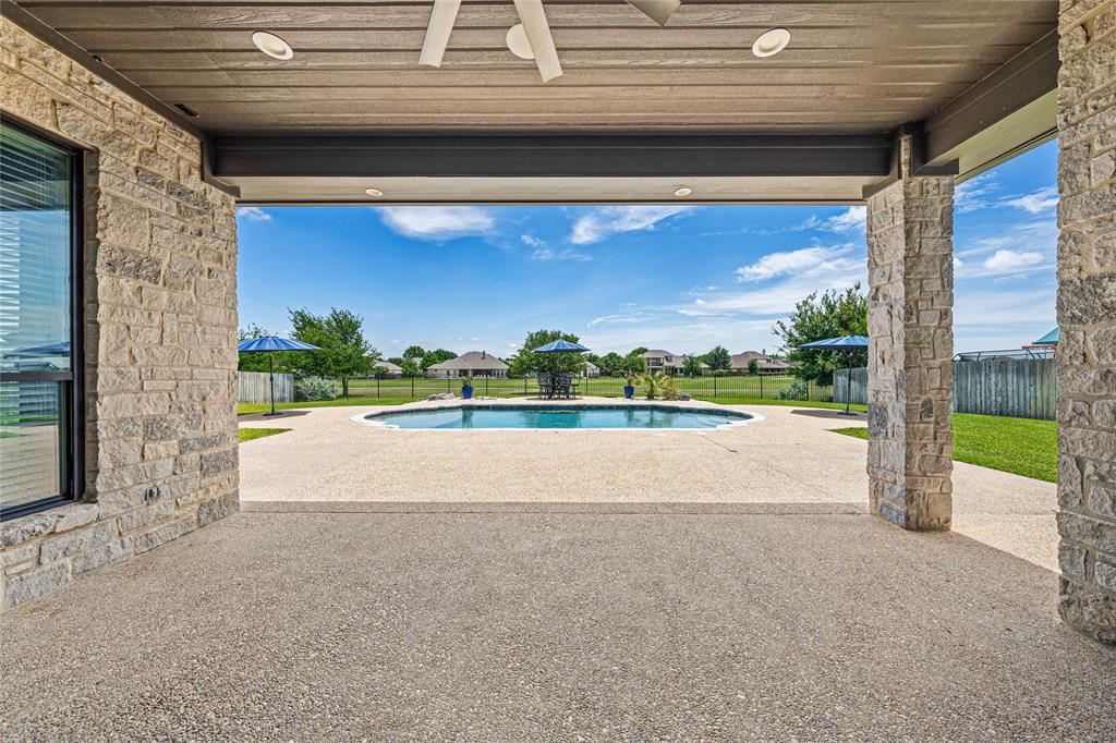104 Chalet Lane, Waco, TX 76712