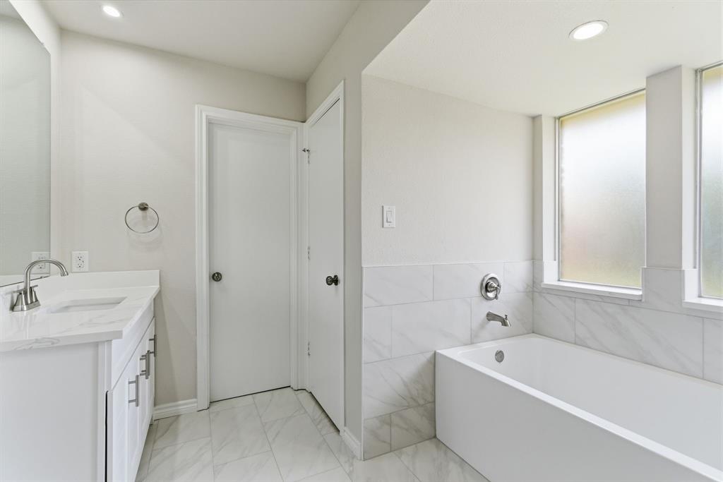 3104 Pinehurst Drive, Plano, TX 75075