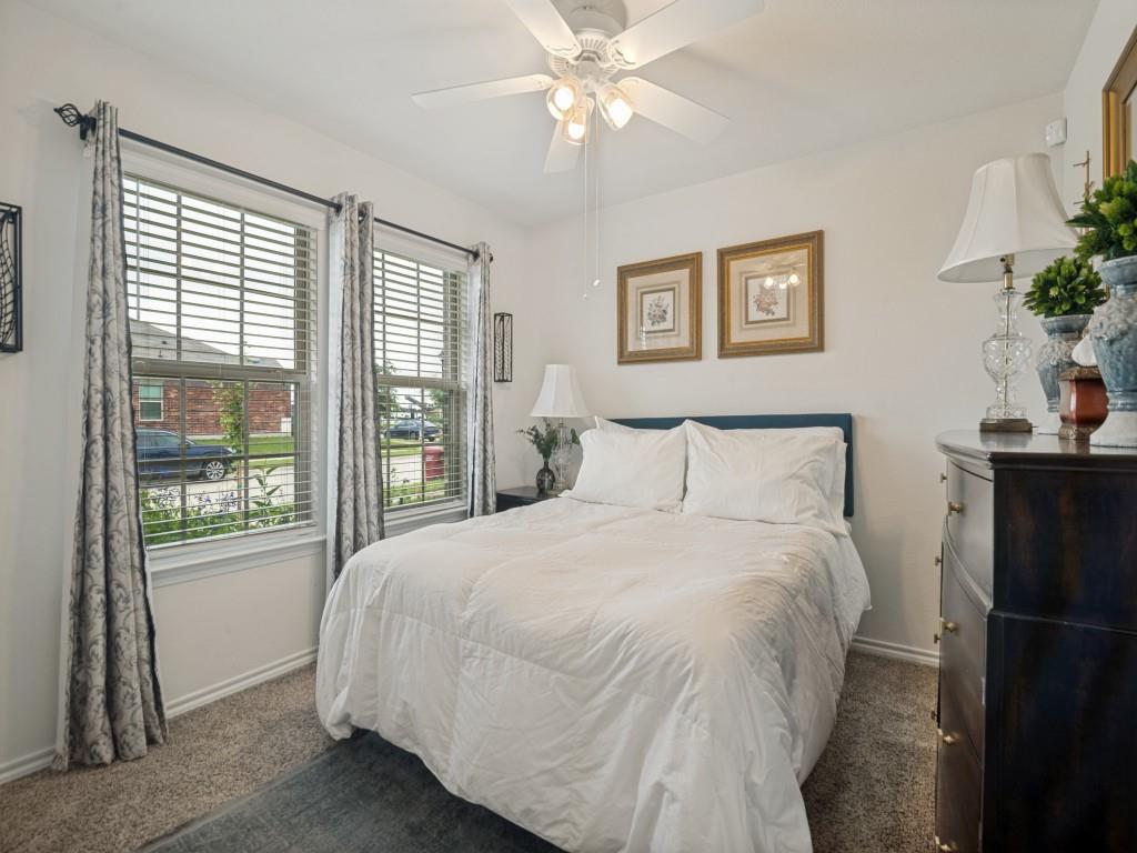 709 Darlington Oak Avenue, Royse City, TX 75189