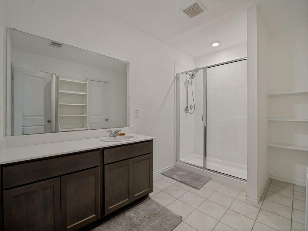 709 Darlington Oak Avenue, Royse City, TX 75189