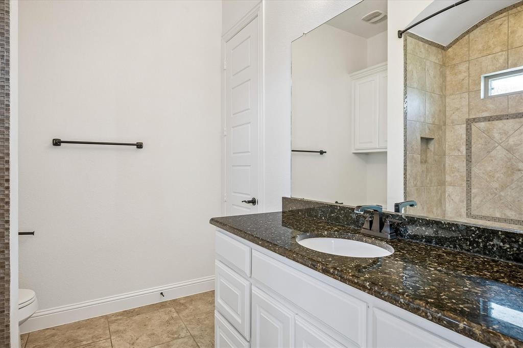 Ensuite Bath