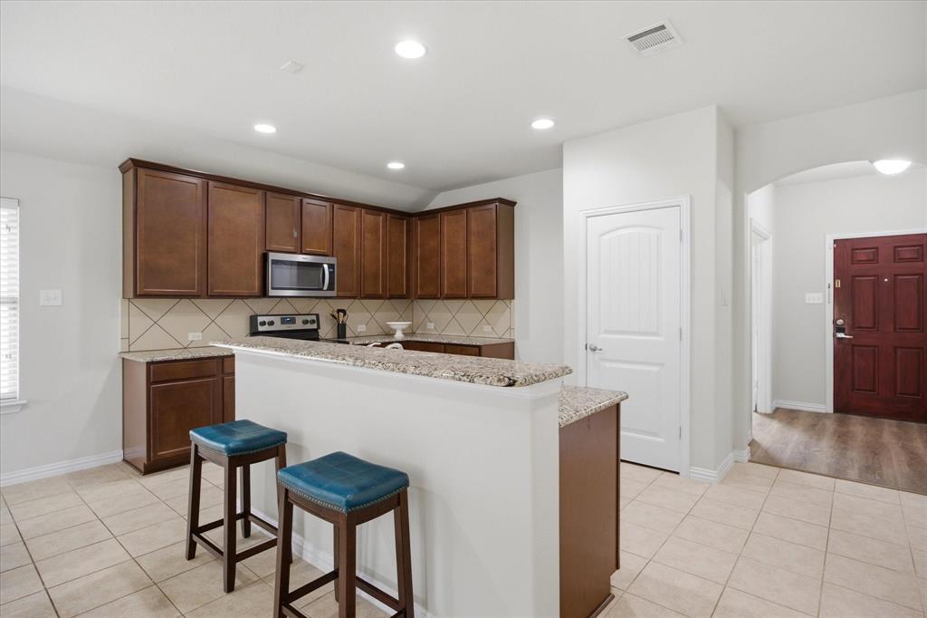149 Pleasant Hill Lane, Fate, TX 75189