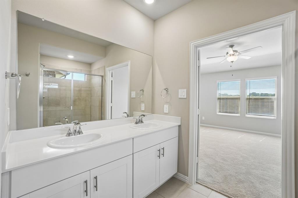 Photo is not of the actual home, but is an inspirational photo of builder’s model home and may depict options, furnishings, and/or decorator features that are not included.