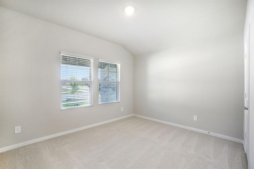Photo is not of the actual home, but is an inspirational photo of builder’s model home and may depict options, furnishings, and/or decorator features that are not included.