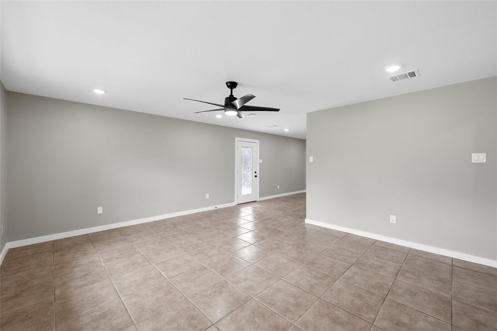 139 Cresthill Circle, Valley Mills, TX 76689