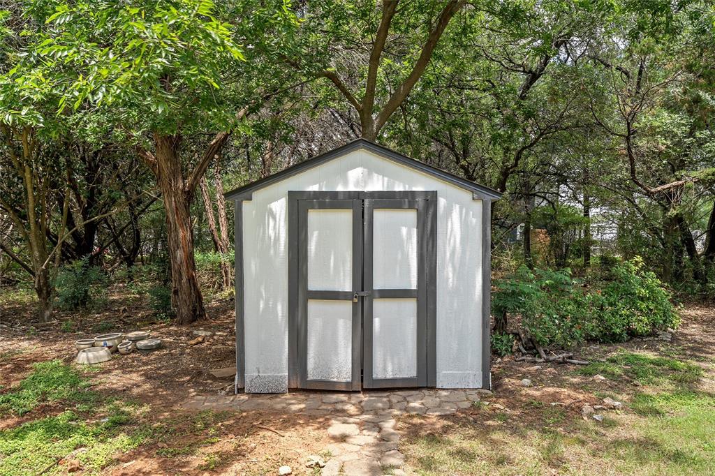 139 Cresthill Circle, Valley Mills, TX 76689