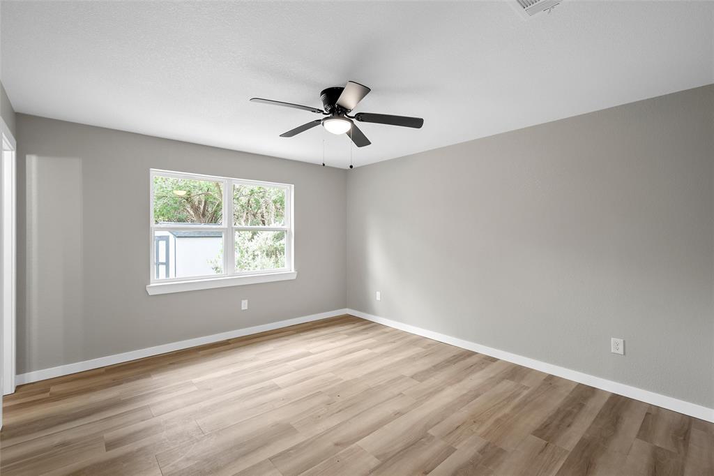 139 Cresthill Circle, Valley Mills, TX 76689
