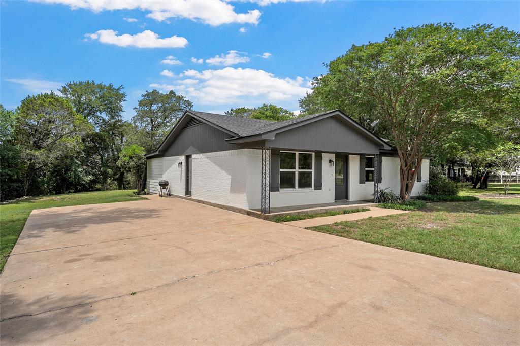 139 Cresthill Circle, Valley Mills, TX 76689