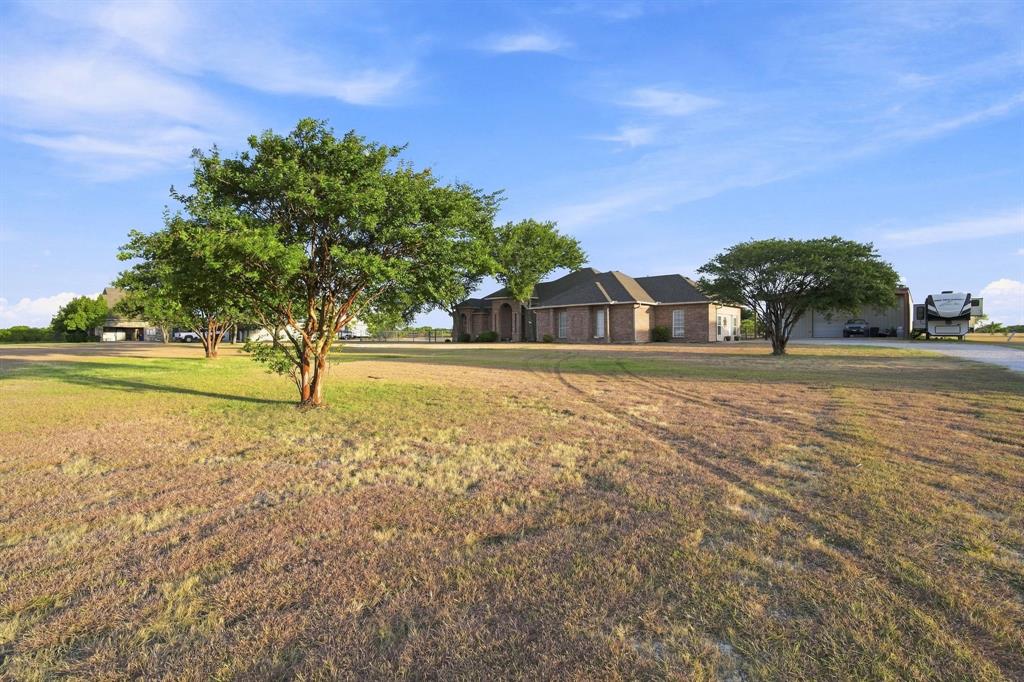431 Mcalpin Road, Midlothian, TX 76065