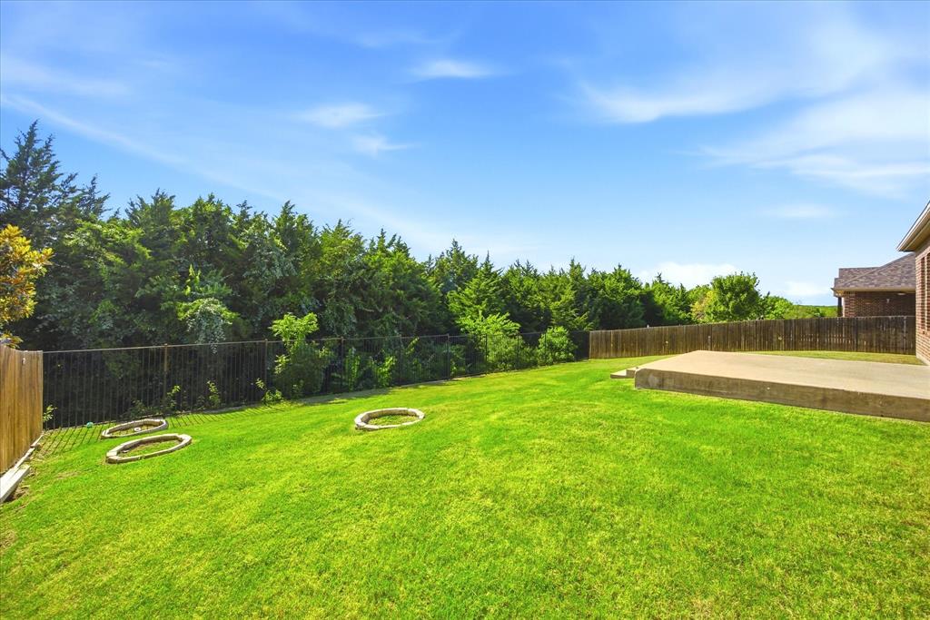 3909 Whitman Drive, Rockwall, TX 75087