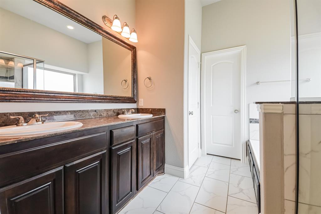 1543 Intessa Court, McLendon Chisholm, TX 75032