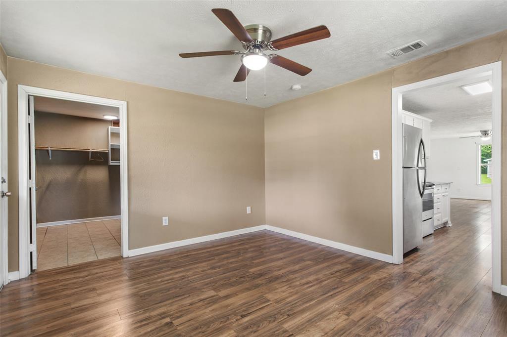 103 New Street, Lone Oak, TX 75453