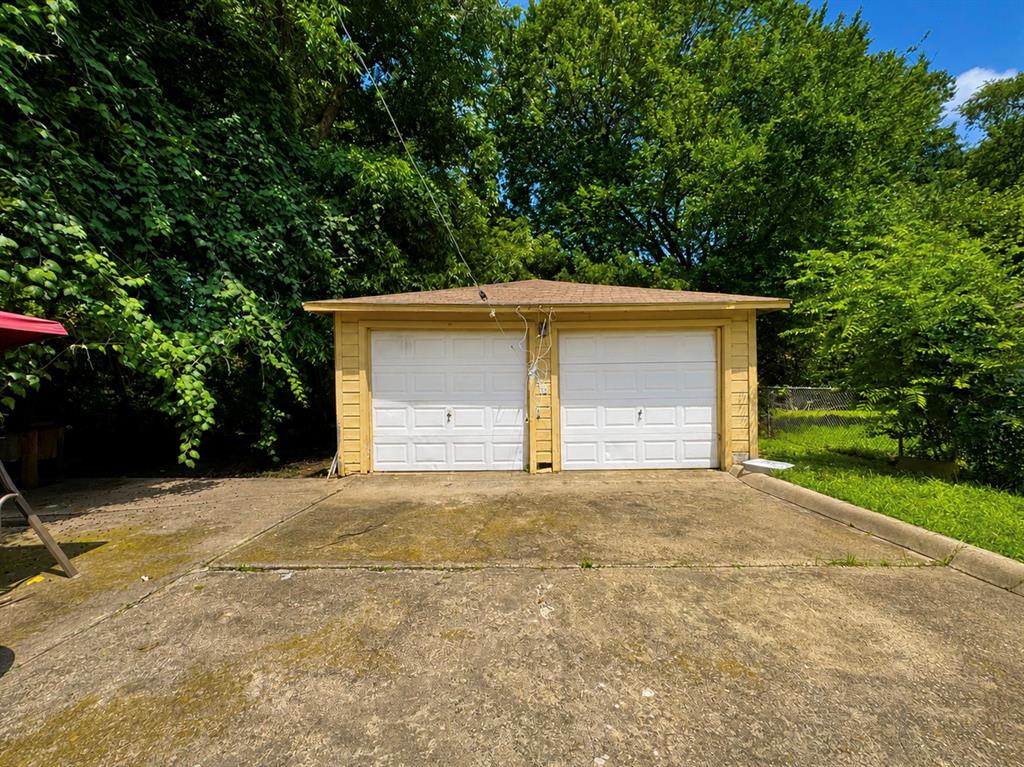 3023 Carpenter Avenue, Dallas, TX 75215
