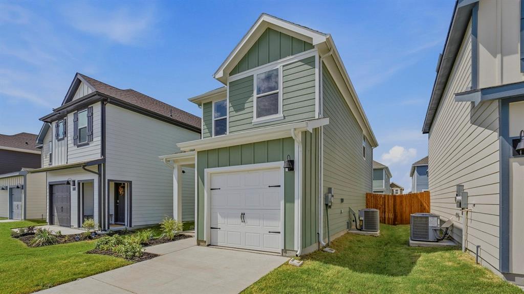 6230 Silver Maple Way, Princeton, TX 75407