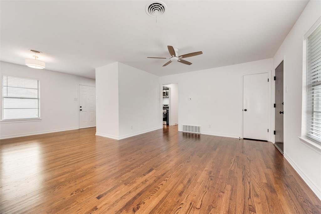 2523 San Medina Avenue, Dallas, TX 75228