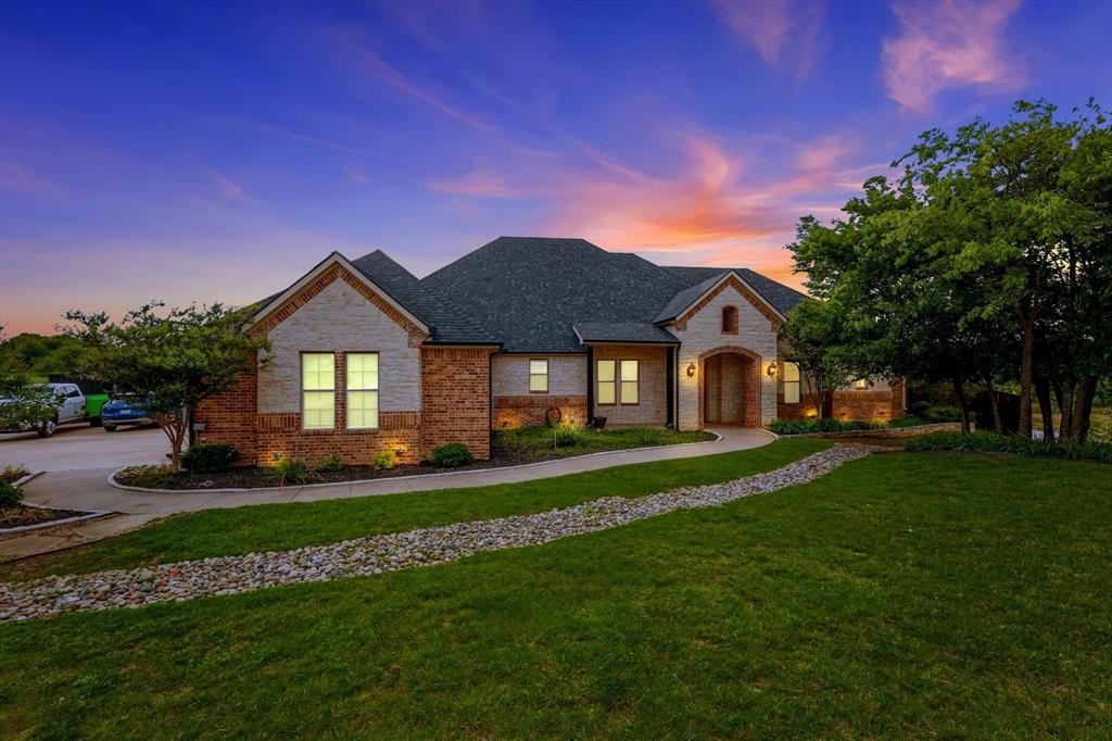 1040 Lighthouse Court, Grand Prairie, TX 75104 1040 Lighthouse Court, Grand Prairie, TX 75104