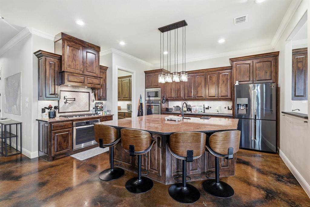 1040 Lighthouse Court, Grand Prairie, TX 75104 1040 Lighthouse Court, Grand Prairie, TX 75104