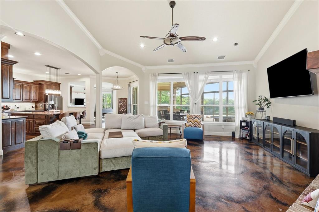 1040 Lighthouse Court, Grand Prairie, TX 75104 1040 Lighthouse Court, Grand Prairie, TX 75104