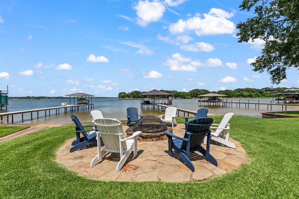 Waterside Stone Fire Pit