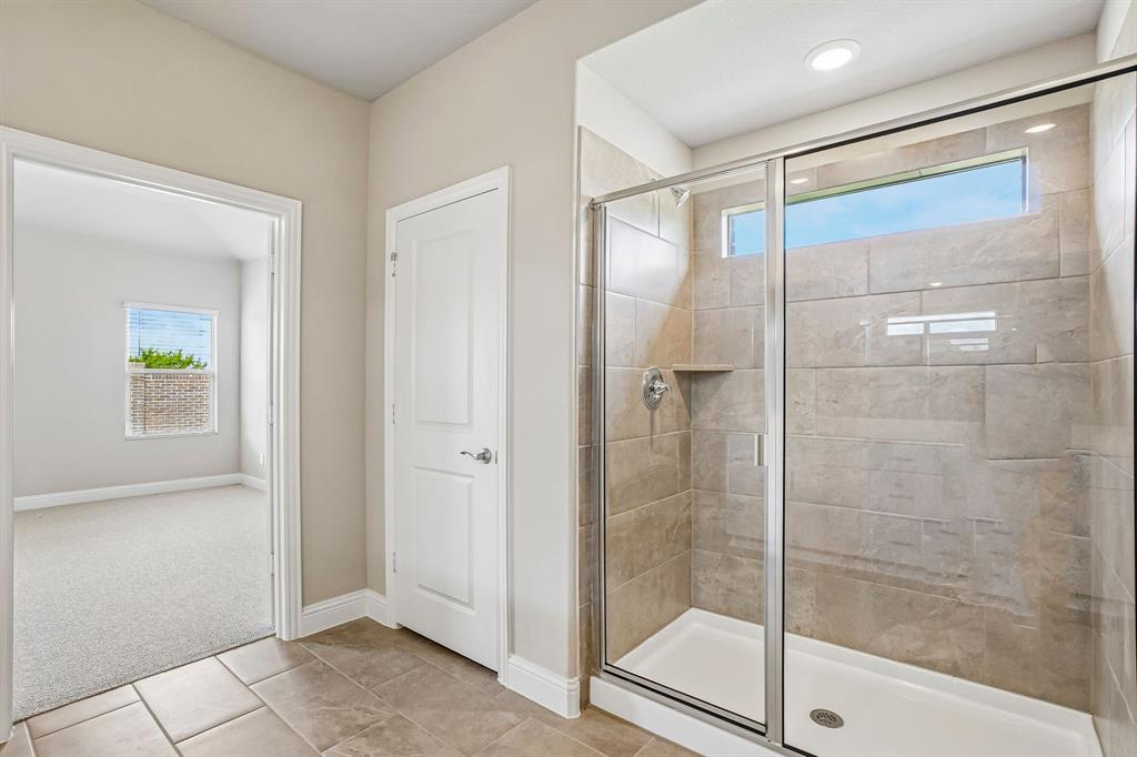 Photo is not of the actual home, but is an inspirational photo of builder’s model home and may depict options, furnishings, and/or decorator features that are not included.
