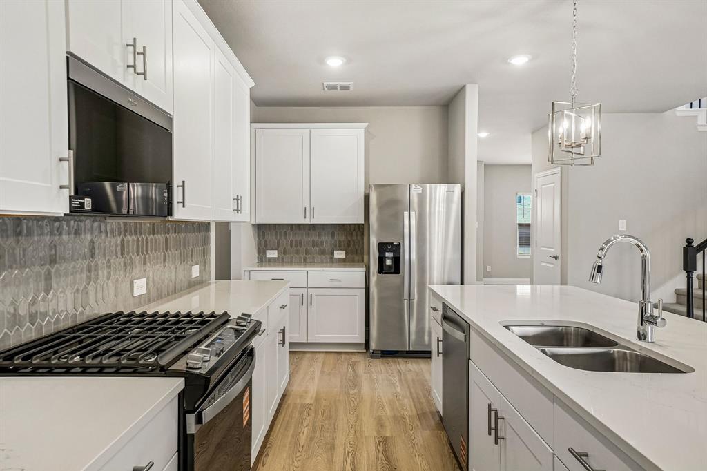 Photo is not of the actual home, but is an inspirational photo of builder’s model home and may depict options, furnishings, and/or decorator features that are not included.
