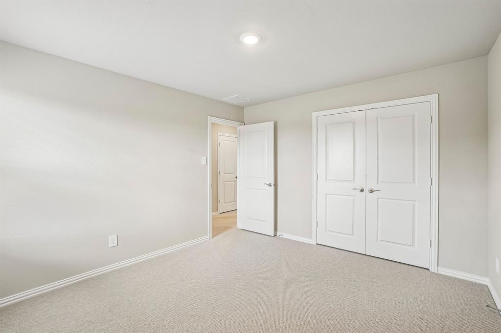 Photo is not of the actual home, but is an inspirational photo of builder’s model home and may depict options, furnishings, and/or decorator features that are not included.