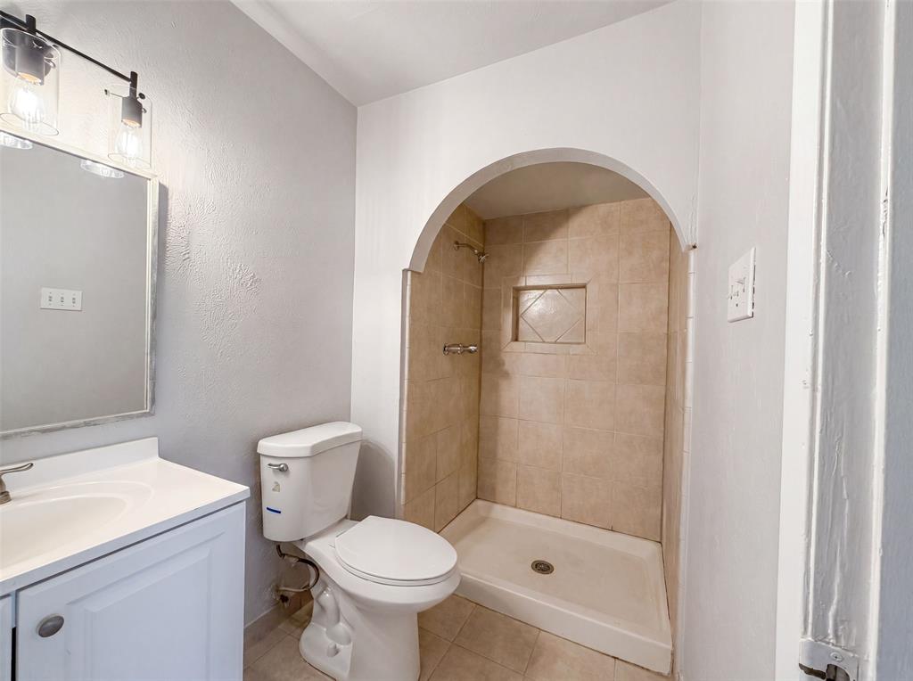 1906 Stockton Trail, Grand Prairie, TX 75052