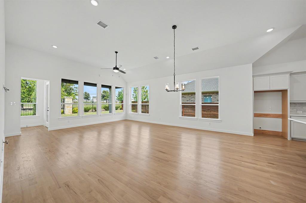 1409 Casting Ridge, Mesquite, TX 75181