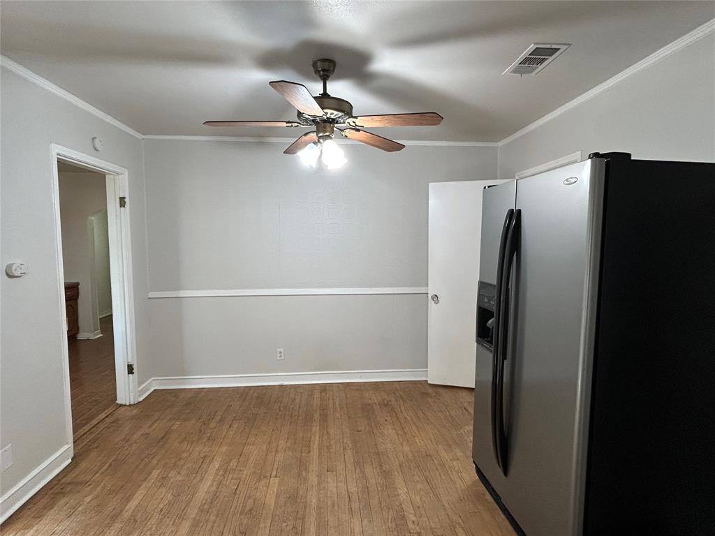 640 E Pleasant Run Road, DeSoto, TX 75115