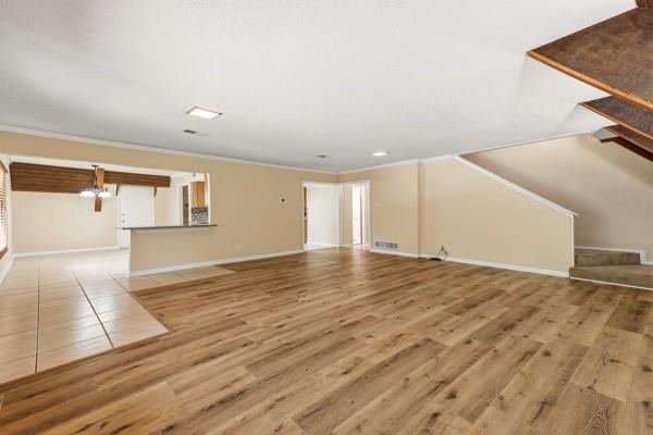 205 Roaring Springs Drive, DeSoto, TX 75115